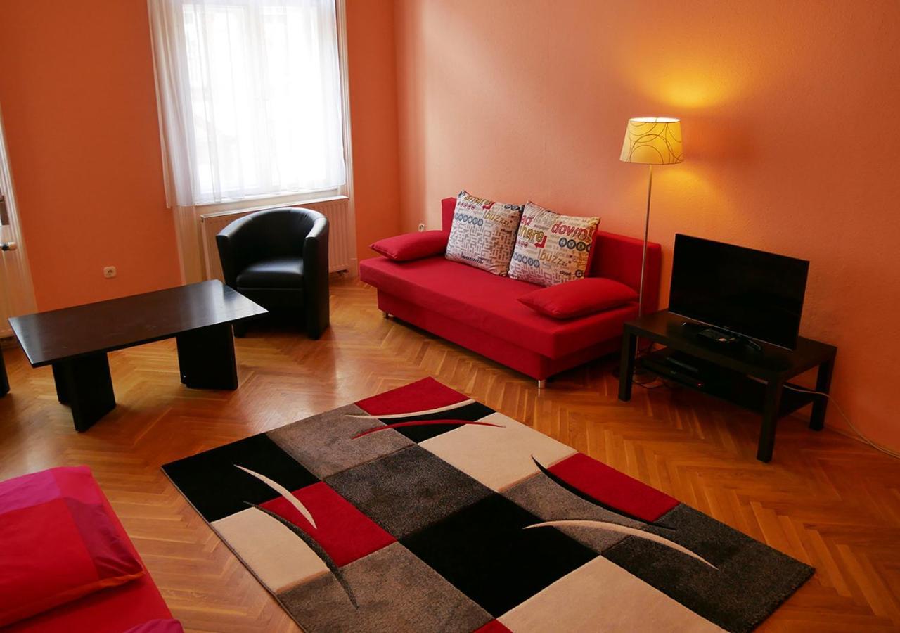 Caesar Apartman Budapest Exteriör bild